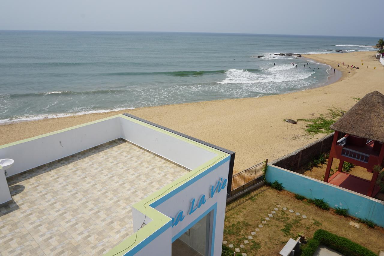 Sea La Vie Covelong Beach Resort Kelambākkam Dış mekan fotoğraf